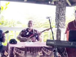 Ulale Pusi Ulale, Tom Scanlan and Fonoti L.T. Afo