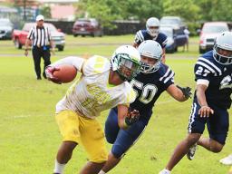 Leone Lions ball carrier breaking out to the sidelines