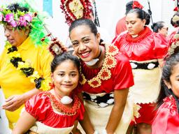  Tongan dancers ready to go on stage