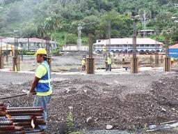 Paramount Builders crew at work on Fono building