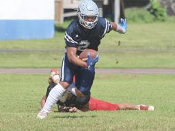 Avory Seumanutafa of the Sharks