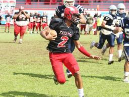 Faga’itua Vikings’ Fitu Amata is chased out to the sidelines