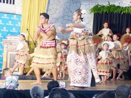 The Le Taupou Manaia dancers