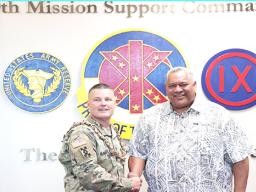 Gov, Lemanu with wIrh Brigadier General Mark W. Seikman