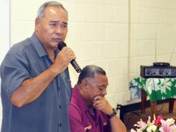 Gov. Lolo Matalasi Moliga and Lt. Gov. Lemanu Palepoi Sialega Mauga at a cabinet meeting.