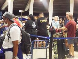 Hawaiian Airlines passengers