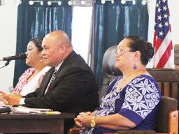 [l-r] Human Resources director Lynn Pulou-Alaimalo, the governor’s chief of staff Tuimavave Tauapa’i Laupola and ASG Budget Planning Office director Catherine Saelua