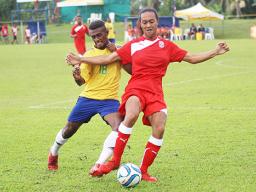 Jaiyah Saelua and Raynick Laeta 