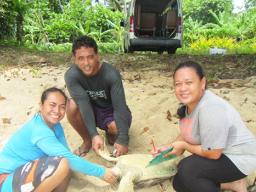 Juney Ward measuring turtle