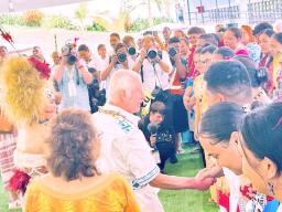 KING CHARLES AND STUDENTS