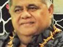 , Laauli Leuatea Schmidt