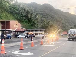 Traffic in front of the Laufou Shopping Center and CBT