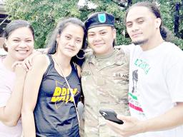  Lia’i Solomona and siblings