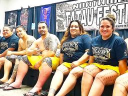  6 women and 2 men who got their traditional malu and pe'a