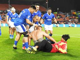 security guard tackles the fan