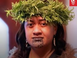 Kuini Nga wai hono i te po