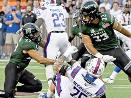 Rainbow Warriors Penei Pavihi (Tafuna HS Alumnus) and Solomon Matautia (Campbell HS, Ewa Beach, Oahu)