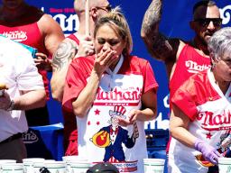Nathan's 4th of July hot dog eating contest