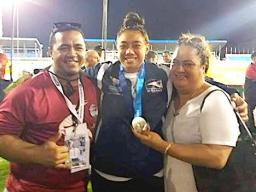 Nu'uausala Sialataua Tuilefano with her parents