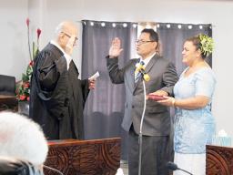 Olo and Heavenly Letuli with Chief Justice