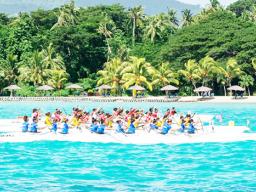 An action shot of va'a teams lining up at the Pacific Games event