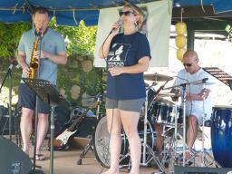 Papana Air Force Band at $2 Beach