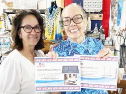 Pat Letuli (r) was the winner of the Rotary Club Grand Prize