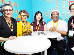 Peta Si'ulepa (2nd from left) 