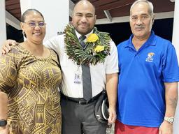 Talisau Lincoln Moliga with his parents