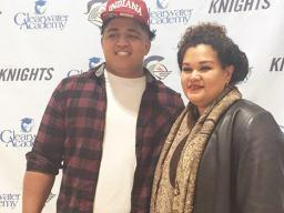 Sio Nofoagatoto'a and his mom, Senetima