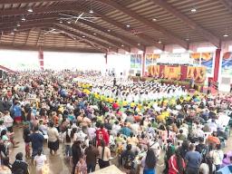 200 graduates of Tafuna High School 