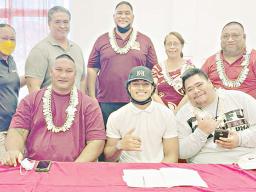 Lester Lagafuaina's signing ceremony