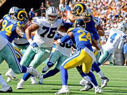 Offensive Guard, Xavier Sua-Filo, protects his QB Dak Prescott 