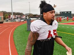 Washington State's Logan Tago
