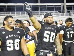 Fo’i Shaw, Justus Tavai and Isaiah Tufaga