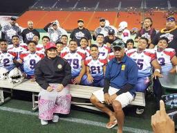 Amata with Team Amerika Samoa