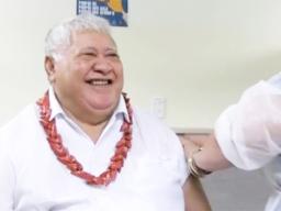 Caretaker Prime Minister Tuilaepa Dr Sailele Malielegaoi receiving the first injection of the 2-dose Oxford-AstraZeneca vaccine.