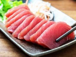 A plate of yellowfin sashimi