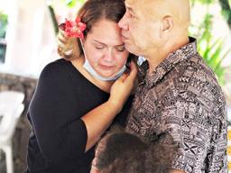  Tauese Va’a Sunia with tausi Beverly and daughter