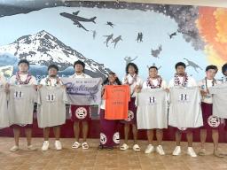 THS seniors signing day