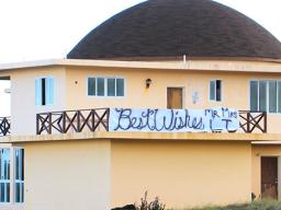 Best wishes sign for Lt. Gov. Lemanu and his bride