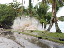 Surf over the road near Laulii
