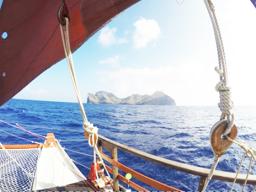 Polynesian Voyaging Society’s Hikianalia