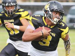 Nu’uuli Wildcats back-up quarterback