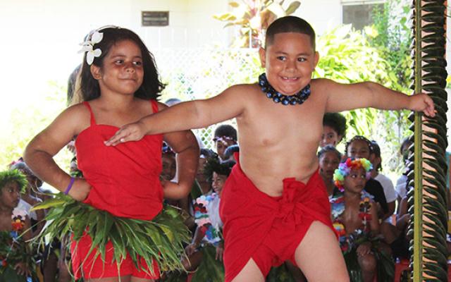 Two students from Room 4