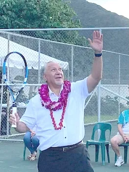 Governor serves the first ball