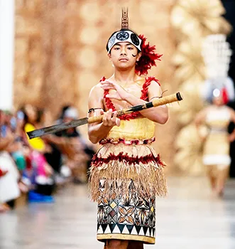 Le Taupou Manaia dancer