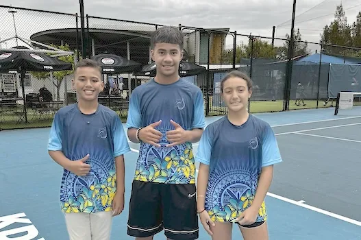 Hermann Thomsen, Aifili Tamasoaali’i and Joelei Ioane. 