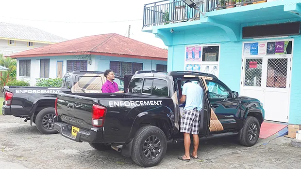 DoH inspection team at a local store