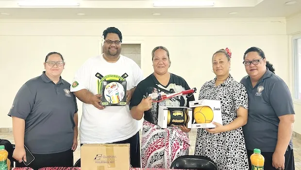 Sports equipment for Manu'a youth
